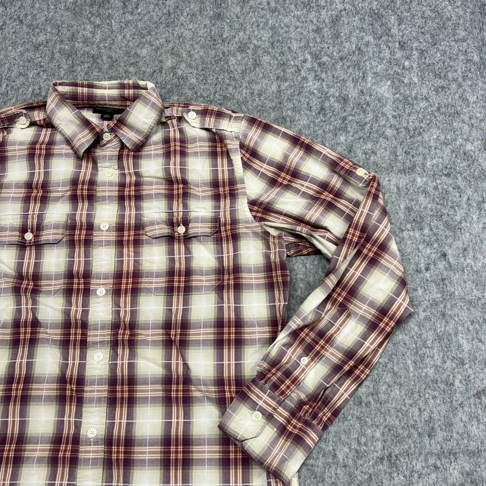 Banana Republic Shirt Mens Medium Purple Plaid Long Sleeve Button Front Roll Tab